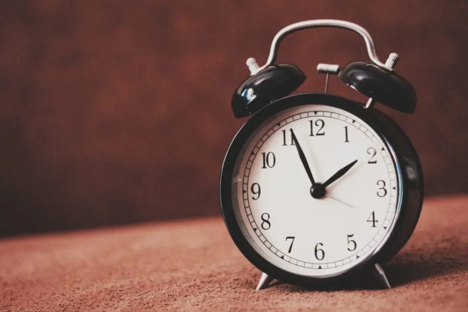 Stylish Entryway Lighting: Combining Aesthetics and Practicality