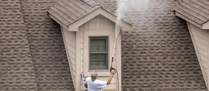 Why Roof Cleaning in Sarasota Is Essential for Your Home